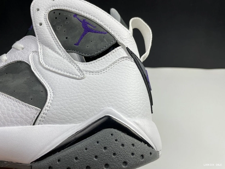 Reps (2021) 7 Flint  Retro Jordan CU9307-100  0523